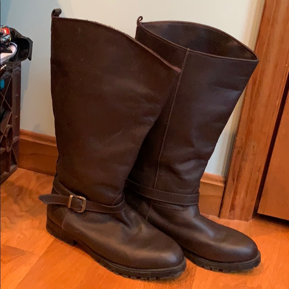 COPY - LL Bean Brown Leather Boots with buckle detail 8W